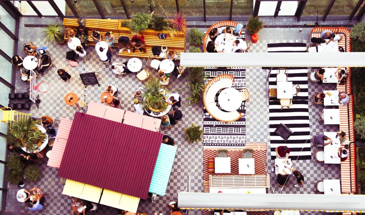 Mama Shelter Paris West Hotel Exterior foto